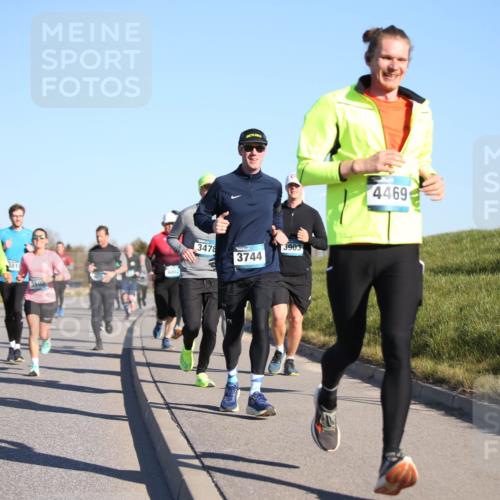06.04.2025 - 44. Internationalen Wilhelmsburger Insellauf Jannik Wohlers http://msf.ph/oto/7612917 06.04.2025 09:29:10 Laufen 3030, 3031, 381, 359, 4002, 3478, 3744, 3903, 4469 meine-sportfotos.de