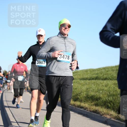 06.04.2025 - 44. Internationalen Wilhelmsburger Insellauf Jannik Wohlers http://msf.ph/oto/7612953 06.04.2025 09:29:12 Laufen 592, 4078, 3903, 3478, 3744 meine-sportfotos.de