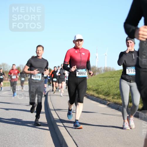 06.04.2025 - 44. Internationalen Wilhelmsburger Insellauf Jannik Wohlers http://msf.ph/oto/7612982 06.04.2025 09:29:13 Laufen 819, 4002, 4078, 516, 3903 meine-sportfotos.de