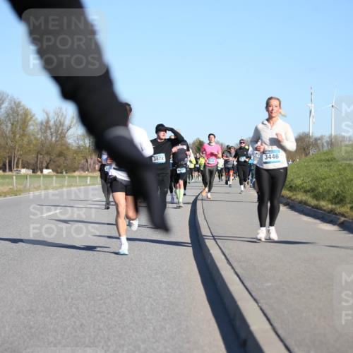 06.04.2025 - 44. Internationalen Wilhelmsburger Insellauf Jannik Wohlers http://msf.ph/oto/7613158 06.04.2025 09:29:25 Laufen 3872, 4441, 3544, 3446 meine-sportfotos.de