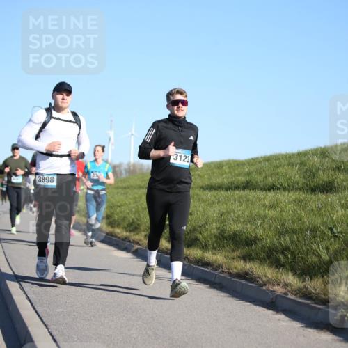 06.04.2025 - 44. Internationalen Wilhelmsburger Insellauf Jannik Wohlers http://msf.ph/oto/7613244 06.04.2025 09:29:33 Laufen 3898, 330, 3123 meine-sportfotos.de