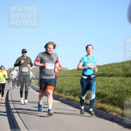 06.04.2025 - 44. Internationalen Wilhelmsburger Insellauf Jannik Wohlers http://msf.ph/oto/7613266 06.04.2025 09:29:35 Laufen 4198, 3886, 3973, 3941, 4047, 2208 meine-sportfotos.de