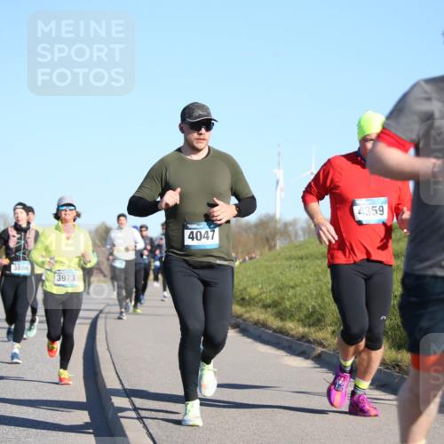 06.04.2025 - 44. Internationalen Wilhelmsburger Insellauf Jannik Wohlers http://msf.ph/oto/7613289 06.04.2025 09:29:37 Laufen 4196, 3886, 3973, 4047, 4359, 3941 meine-sportfotos.de