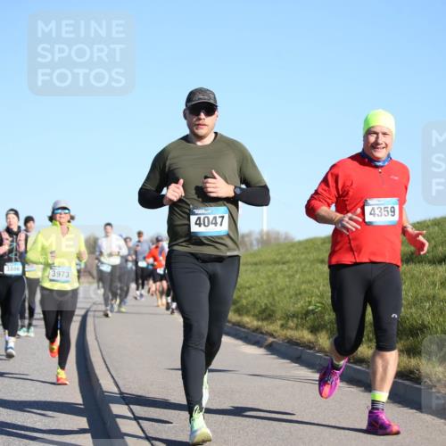 06.04.2025 - 44. Internationalen Wilhelmsburger Insellauf Jannik Wohlers http://msf.ph/oto/7613299 06.04.2025 09:29:37 Laufen 4196, 3886, 3973, 4047, 4359 meine-sportfotos.de