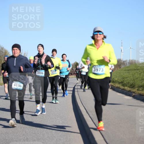 06.04.2025 - 44. Internationalen Wilhelmsburger Insellauf Jannik Wohlers http://msf.ph/oto/7613322 06.04.2025 09:29:39 Laufen 4196, 3886, 4202, 4304, 4372, 3973 meine-sportfotos.de