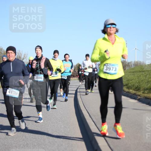 06.04.2025 - 44. Internationalen Wilhelmsburger Insellauf Jannik Wohlers http://msf.ph/oto/7613327 06.04.2025 09:29:39 Laufen 4196, 3886, 4202, 4304, 4372, 3973 meine-sportfotos.de