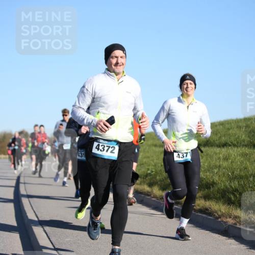 06.04.2025 - 44. Internationalen Wilhelmsburger Insellauf Jannik Wohlers http://msf.ph/oto/7613400 06.04.2025 09:29:43 Laufen 4361, 439, 4372, 4371 meine-sportfotos.de