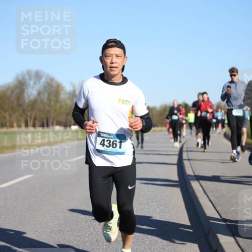 06.04.2025 - 44. Internationalen Wilhelmsburger Insellauf Jannik Wohlers http://msf.ph/oto/7613411 06.04.2025 09:29:44 Laufen 5041, 4361, 3982, 397 meine-sportfotos.de