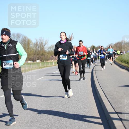 06.04.2025 - 44. Internationalen Wilhelmsburger Insellauf Jannik Wohlers http://msf.ph/oto/7613461 06.04.2025 09:29:51 Laufen 4601, 4099, 3957, 3745 meine-sportfotos.de