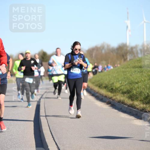 06.04.2025 - 44. Internationalen Wilhelmsburger Insellauf Jannik Wohlers http://msf.ph/oto/7613475 06.04.2025 09:29:53 Laufen 915, 3957, 3014 meine-sportfotos.de