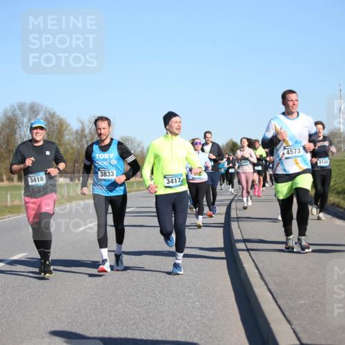 06.04.2025 - 44. Internationalen Wilhelmsburger Insellauf Jannik Wohlers http://msf.ph/oto/7613556 06.04.2025 09:29:59 Laufen 3418, 3833, 4573, 4450, 4100, 3417 meine-sportfotos.de