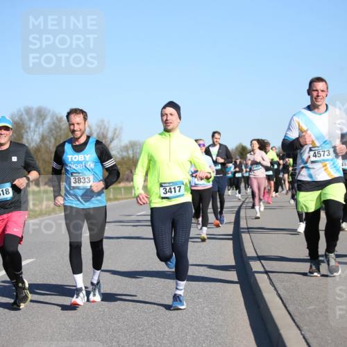 06.04.2025 - 44. Internationalen Wilhelmsburger Insellauf Jannik Wohlers http://msf.ph/oto/7613567 06.04.2025 09:29:59 Laufen 3418, 3833, 5063, 3417, 4573, 4100, 4450 meine-sportfotos.de