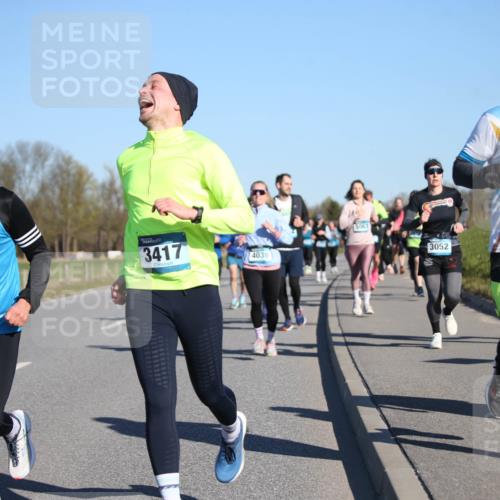 06.04.2025 - 44. Internationalen Wilhelmsburger Insellauf Jannik Wohlers http://msf.ph/oto/7613595 06.04.2025 09:30:00 Laufen 3833, 3417, 4039, 5063, 3052, 4573 meine-sportfotos.de