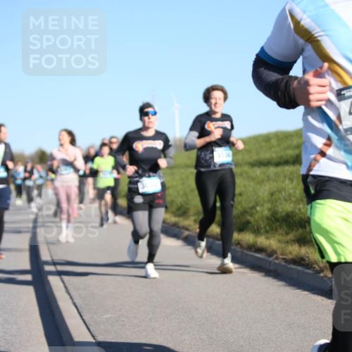 06.04.2025 - 44. Internationalen Wilhelmsburger Insellauf Jannik Wohlers http://msf.ph/oto/7613614 06.04.2025 09:30:01 Laufen 4033, 4100, 4573 meine-sportfotos.de