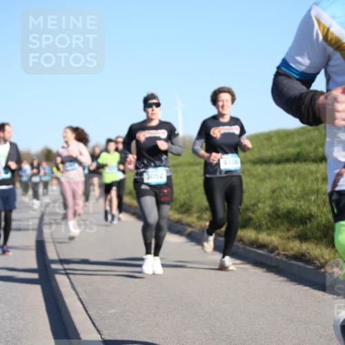 06.04.2025 - 44. Internationalen Wilhelmsburger Insellauf Jannik Wohlers http://msf.ph/oto/7613616 06.04.2025 09:30:01 Laufen 3052, 4100, 4573 meine-sportfotos.de