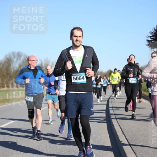 06.04.2025 - 44. Internationalen Wilhelmsburger Insellauf Jannik Wohlers http://msf.ph/oto/7613648 06.04.2025 09:30:04 Laufen 4173, 2, 16, 41, 5064, 3890, 424, 5063 meine-sportfotos.de