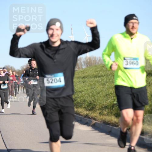 06.04.2025 - 44. Internationalen Wilhelmsburger Insellauf Jannik Wohlers http://msf.ph/oto/7613794 06.04.2025 09:30:15 Laufen 3874, 3876, 460, 5204, 3960 meine-sportfotos.de