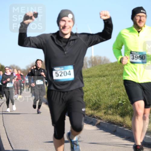 06.04.2025 - 44. Internationalen Wilhelmsburger Insellauf Jannik Wohlers http://msf.ph/oto/7613796 06.04.2025 09:30:16 Laufen 449, 5204, 3960 meine-sportfotos.de