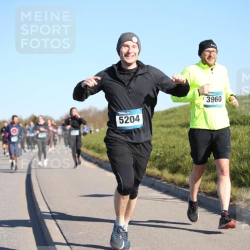 06.04.2025 - 44. Internationalen Wilhelmsburger Insellauf Jannik Wohlers http://msf.ph/oto/7613806 06.04.2025 09:30:16 Laufen 4194, 5204, 3960 meine-sportfotos.de