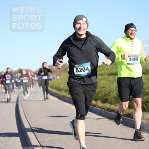 06.04.2025 - 44. Internationalen Wilhelmsburger Insellauf Jannik Wohlers http://msf.ph/oto/7613808 06.04.2025 09:30:16 Laufen 4194, 5204, 3960 meine-sportfotos.de
