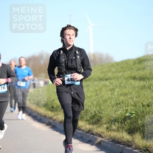06.04.2025 - 44. Internationalen Wilhelmsburger Insellauf Jannik Wohlers http://msf.ph/oto/7613833 06.04.2025 09:30:19 Laufen 874, 446, 3876 meine-sportfotos.de
