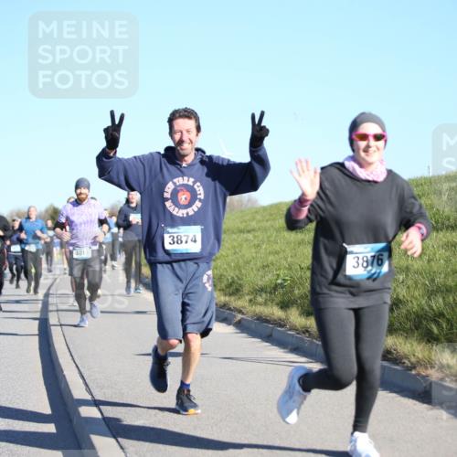 06.04.2025 - 44. Internationalen Wilhelmsburger Insellauf Jannik Wohlers http://msf.ph/oto/7613867 06.04.2025 09:30:22 Laufen 401, 76, 3874, 3876 meine-sportfotos.de