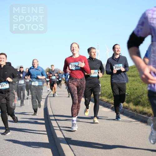 06.04.2025 - 44. Internationalen Wilhelmsburger Insellauf Jannik Wohlers http://msf.ph/oto/7613912 06.04.2025 09:30:26 Laufen 3752, 3510, 3001, 3550, 991, 3992, 4011 meine-sportfotos.de