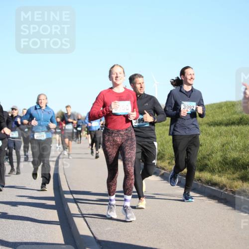 06.04.2025 - 44. Internationalen Wilhelmsburger Insellauf Jannik Wohlers http://msf.ph/oto/7613921 06.04.2025 09:30:26 Laufen 3510, 3675, 3001, 5550, 399, 3992, 4475 meine-sportfotos.de