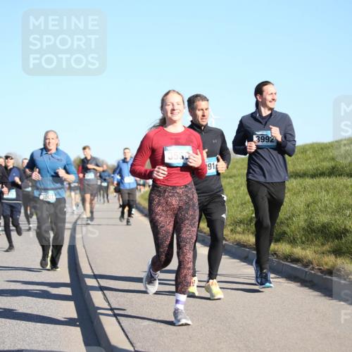 06.04.2025 - 44. Internationalen Wilhelmsburger Insellauf Jannik Wohlers http://msf.ph/oto/7613927 06.04.2025 09:30:26 Laufen 3510, 109, 3001, 3550, 91, 3992 meine-sportfotos.de