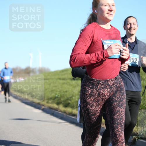 06.04.2025 - 44. Internationalen Wilhelmsburger Insellauf Jannik Wohlers http://msf.ph/oto/7613936 06.04.2025 09:30:27 Laufen 301, 992 meine-sportfotos.de