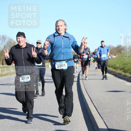 06.04.2025 - 44. Internationalen Wilhelmsburger Insellauf Jannik Wohlers http://msf.ph/oto/7613945 06.04.2025 09:30:28 Laufen 3009, 3001, 3729 meine-sportfotos.de