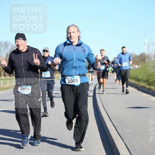 06.04.2025 - 44. Internationalen Wilhelmsburger Insellauf Jannik Wohlers http://msf.ph/oto/7613948 06.04.2025 09:30:28 Laufen 3009, 3675, 3001, 307, 3729 meine-sportfotos.de
