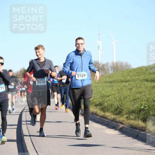 06.04.2025 - 44. Internationalen Wilhelmsburger Insellauf Jannik Wohlers http://msf.ph/oto/7613969 06.04.2025 09:30:30 Laufen 3498, 171, 3076, 3729 meine-sportfotos.de