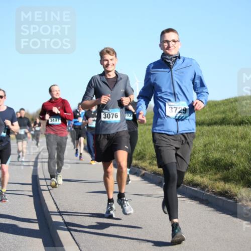 06.04.2025 - 44. Internationalen Wilhelmsburger Insellauf Jannik Wohlers http://msf.ph/oto/7613983 06.04.2025 09:30:31 Laufen 3076, 593, 3491, 3171, 3729 meine-sportfotos.de