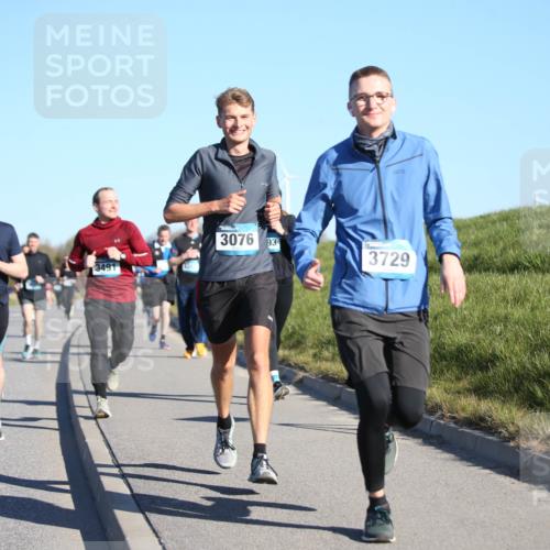 06.04.2025 - 44. Internationalen Wilhelmsburger Insellauf Jannik Wohlers http://msf.ph/oto/7613985 06.04.2025 09:30:32 Laufen 814, 3491, 3171, 3076, 93, 3729 meine-sportfotos.de