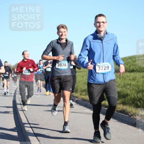 06.04.2025 - 44. Internationalen Wilhelmsburger Insellauf Jannik Wohlers http://msf.ph/oto/7613987 06.04.2025 09:30:32 Laufen 3171, 131, 349, 30763, 3729 meine-sportfotos.de