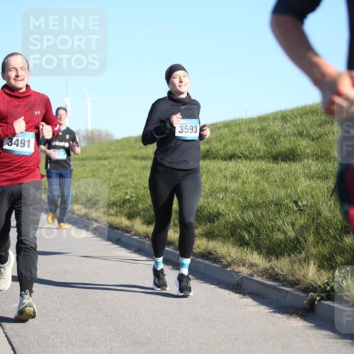 06.04.2025 - 44. Internationalen Wilhelmsburger Insellauf Jannik Wohlers http://msf.ph/oto/7614007 06.04.2025 09:30:33 Laufen 3916, 3491, 357, 3593, 307 meine-sportfotos.de