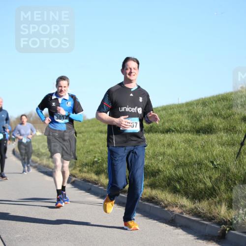 06.04.2025 - 44. Internationalen Wilhelmsburger Insellauf Jannik Wohlers http://msf.ph/oto/7614052 06.04.2025 09:30:36 Laufen 5916, 3013, 57 meine-sportfotos.de