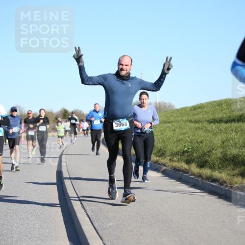 06.04.2025 - 44. Internationalen Wilhelmsburger Insellauf Jannik Wohlers http://msf.ph/oto/7614082 06.04.2025 09:30:39 Laufen 4554, 3668, 30 meine-sportfotos.de