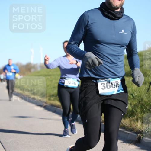 06.04.2025 - 44. Internationalen Wilhelmsburger Insellauf Jannik Wohlers http://msf.ph/oto/7614092 06.04.2025 09:30:40 Laufen 3246, 3608 meine-sportfotos.de