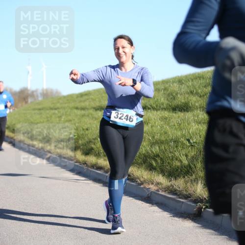 06.04.2025 - 44. Internationalen Wilhelmsburger Insellauf Jannik Wohlers http://msf.ph/oto/7614096 06.04.2025 09:30:41 Laufen 3246, 3608 meine-sportfotos.de