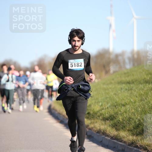 06.04.2025 - 44. Internationalen Wilhelmsburger Insellauf Jannik Wohlers http://msf.ph/oto/7614200 06.04.2025 09:30:51 Laufen 5182 meine-sportfotos.de