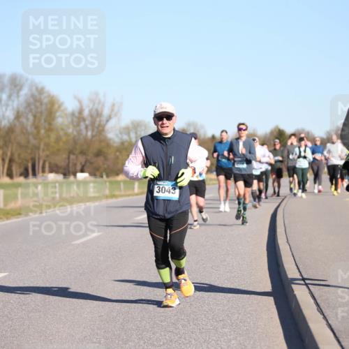 06.04.2025 - 44. Internationalen Wilhelmsburger Insellauf Jannik Wohlers http://msf.ph/oto/7614222 06.04.2025 09:30:52 Laufen 3937, 3043, 4566, 5182 meine-sportfotos.de