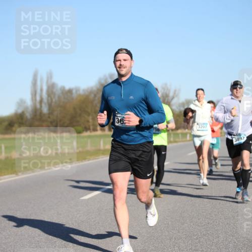 06.04.2025 - 44. Internationalen Wilhelmsburger Insellauf Jannik Wohlers http://msf.ph/oto/7614343 06.04.2025 09:31:00 Laufen 36, 3207, 3892, 327, 3028 meine-sportfotos.de