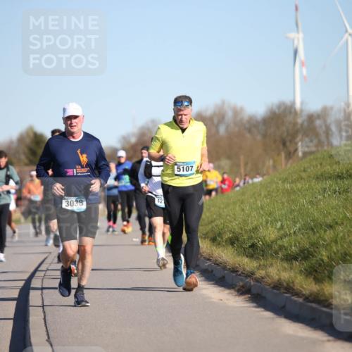 06.04.2025 - 44. Internationalen Wilhelmsburger Insellauf Jannik Wohlers http://msf.ph/oto/7614455 06.04.2025 09:31:06 Laufen 3268, 3038, 42, 5107 meine-sportfotos.de