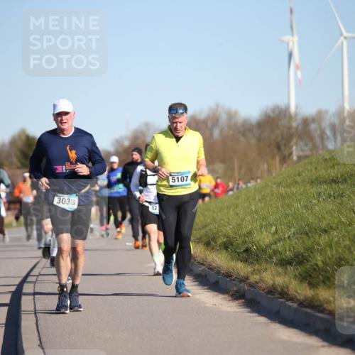 06.04.2025 - 44. Internationalen Wilhelmsburger Insellauf Jannik Wohlers http://msf.ph/oto/7614457 06.04.2025 09:31:06 Laufen 3038, 3268, 42, 5107 meine-sportfotos.de