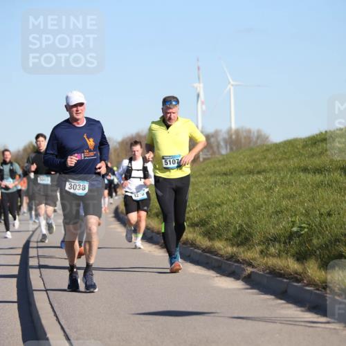 06.04.2025 - 44. Internationalen Wilhelmsburger Insellauf Jannik Wohlers http://msf.ph/oto/7614488 06.04.2025 09:31:09 Laufen 5003, 13268, 3038, 4270, 5107 meine-sportfotos.de