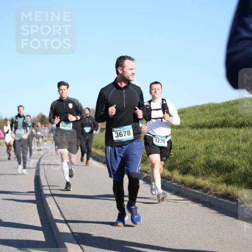 06.04.2025 - 44. Internationalen Wilhelmsburger Insellauf Jannik Wohlers http://msf.ph/oto/7614517 06.04.2025 09:31:13 Laufen 3268, 3310, 5003, 3678, 4270, 3 meine-sportfotos.de