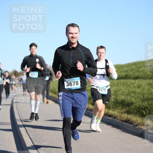 06.04.2025 - 44. Internationalen Wilhelmsburger Insellauf Jannik Wohlers http://msf.ph/oto/7614533 06.04.2025 09:31:14 Laufen 3268, 5003, 3678, 4270 meine-sportfotos.de