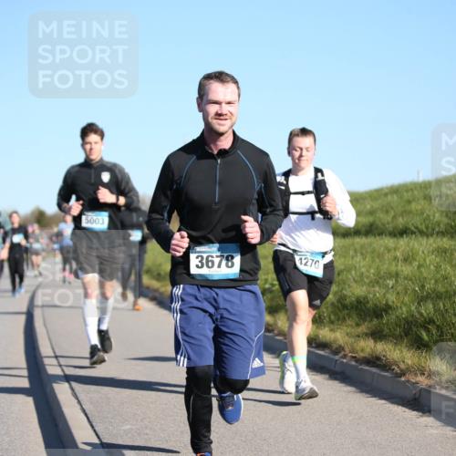 06.04.2025 - 44. Internationalen Wilhelmsburger Insellauf Jannik Wohlers http://msf.ph/oto/7614536 06.04.2025 09:31:14 Laufen 268, 5003, 3678, 4270 meine-sportfotos.de